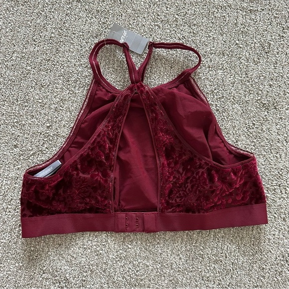 Aerie Red Velvet Bra with Halter Neckline Size Medium - Picture 2 of 5